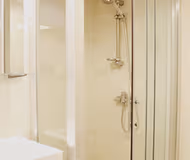 Studio Apartment On Hennessy Road