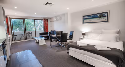 Pittwater Road Apartments, Manly Beach