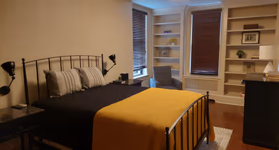 The David at Pineapple Street