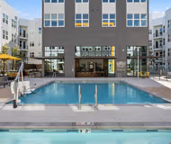 Julian Street Serviced Apartment