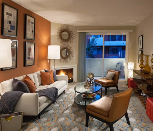 Marina Pointe Drive Serviced Apartment