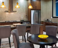 Marina Pointe Drive Serviced Apartment