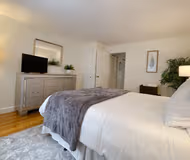 Beautiful, Homey 1BR Close to Longwood Medical