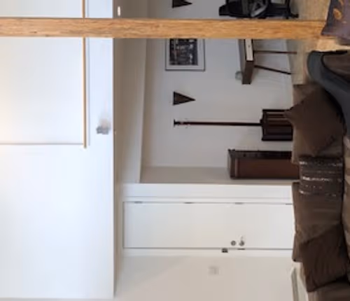 1621 N Colonial Terrace Unit 1