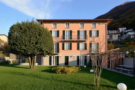 250M2 FOUR BEDROOM VILLA OVERLOOKING LAKE COMO