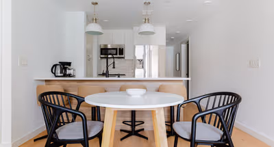 Brunswick St Apartment