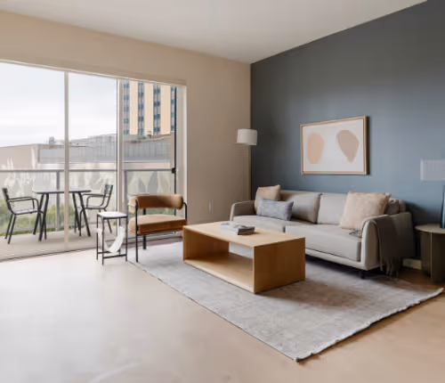 West MacArthur Blvd apartments