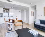 17th St serviced apartments