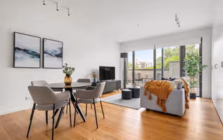 Devonshire St. Serviced Apartment