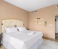 The Lakes 4BR Villa + Maid's Room