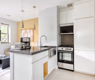 Stanton St Apartment