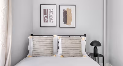 Stanton St Apartment