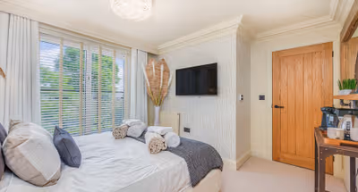 Stunning Gem of Olney