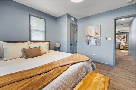 Cozy Lemont Hideaway: 2BR Bliss - Unit 101B