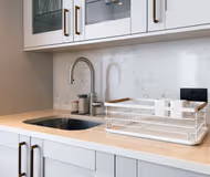 Luxe Penthouse Retreat - 92-94 WINDMILL ROAD