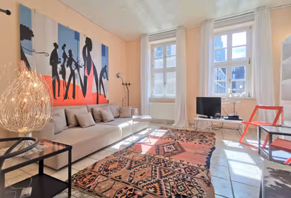 Burg Service Apartment