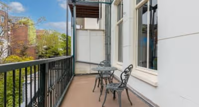 Pieter Cornelisz Apartment