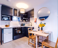 NEW! Spacious apartment, ideal for business & work