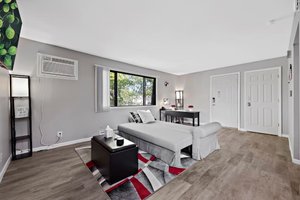 Felten Rd Apartment
