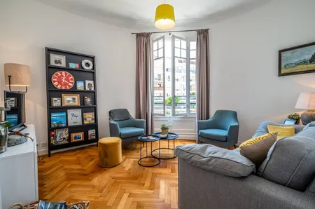 Alban Serviced Apartment