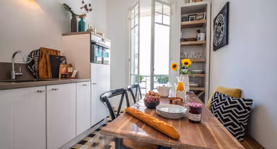 Alban Serviced Apartment