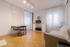 degli Aranci service apartment