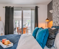 Spacious, Comfortable 5 bedroom, 3 bathroom house with pool table