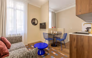 Pereire service apartment