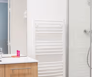 Quai Service Apartment