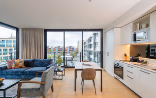 Malop Street Serviced Apartment