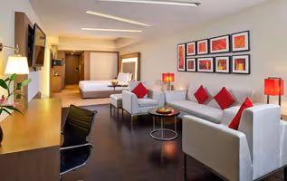 SG Road Serviced Apartment