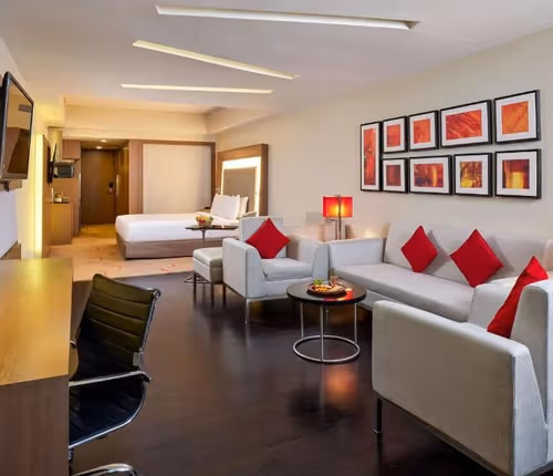 SG Road Serviced Apartment