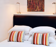 King sized bedroom at Cambridge Place Apartments