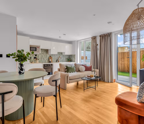 Living room at Canary Gateway at Limehouse by MySquare