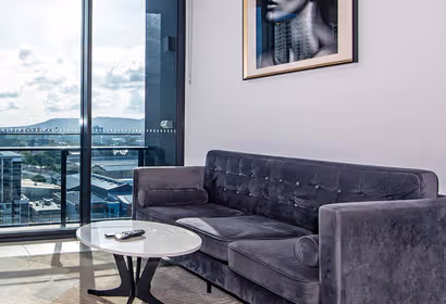 Merivale Street Serviced Apartment