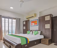 Bandra East Serviced Apartments
