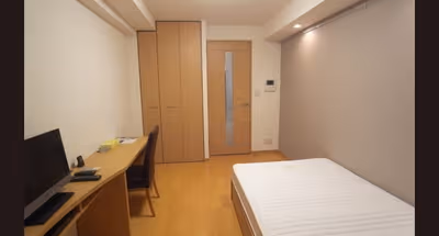 Apartments Near Shinjuku Sumitomo Building