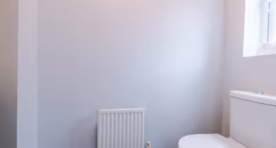 Stunning 4 Bed, Sleeps 7, Free Parking, Balcony