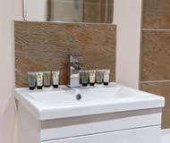 1 Bed Apartment, Free Parking