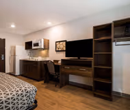Hemlock Ave Apartment