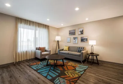 Hemlock Ave Apartment