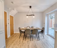 Central & Stylish 3 Bed House | Parking & Garden