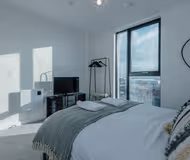 Long Term Discounts, Preston, Sleeps 5, Free WI-FI