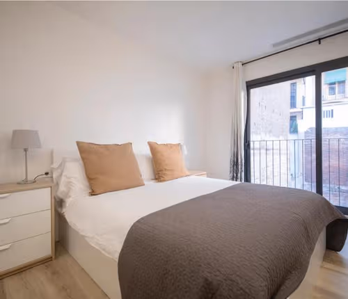 Career Margarit service apartment