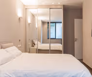 Sirkin Street 3BR Serviced Apartment