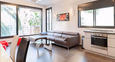 Sirkin Street 3BR Serviced Apartment