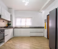 Lawrence Road 3 Bedroom Serviced Apartment