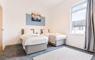 Herschell House - Central Location - Free Parking, Fast Wifi, SmartTV with Netflix