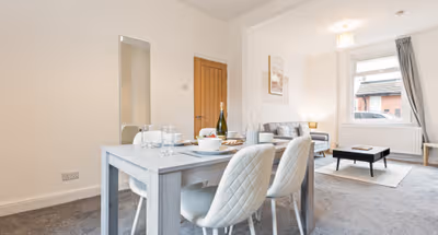 Herschell House - Central Location - Free Parking, Fast Wifi, SmartTV with Netflix