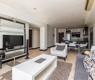 Hanstrijdom Street 2BR Serviced Apartment